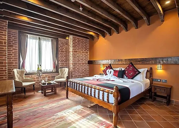 Hotel Basera Boutique - Kathmandu's Hidden Escape 5*